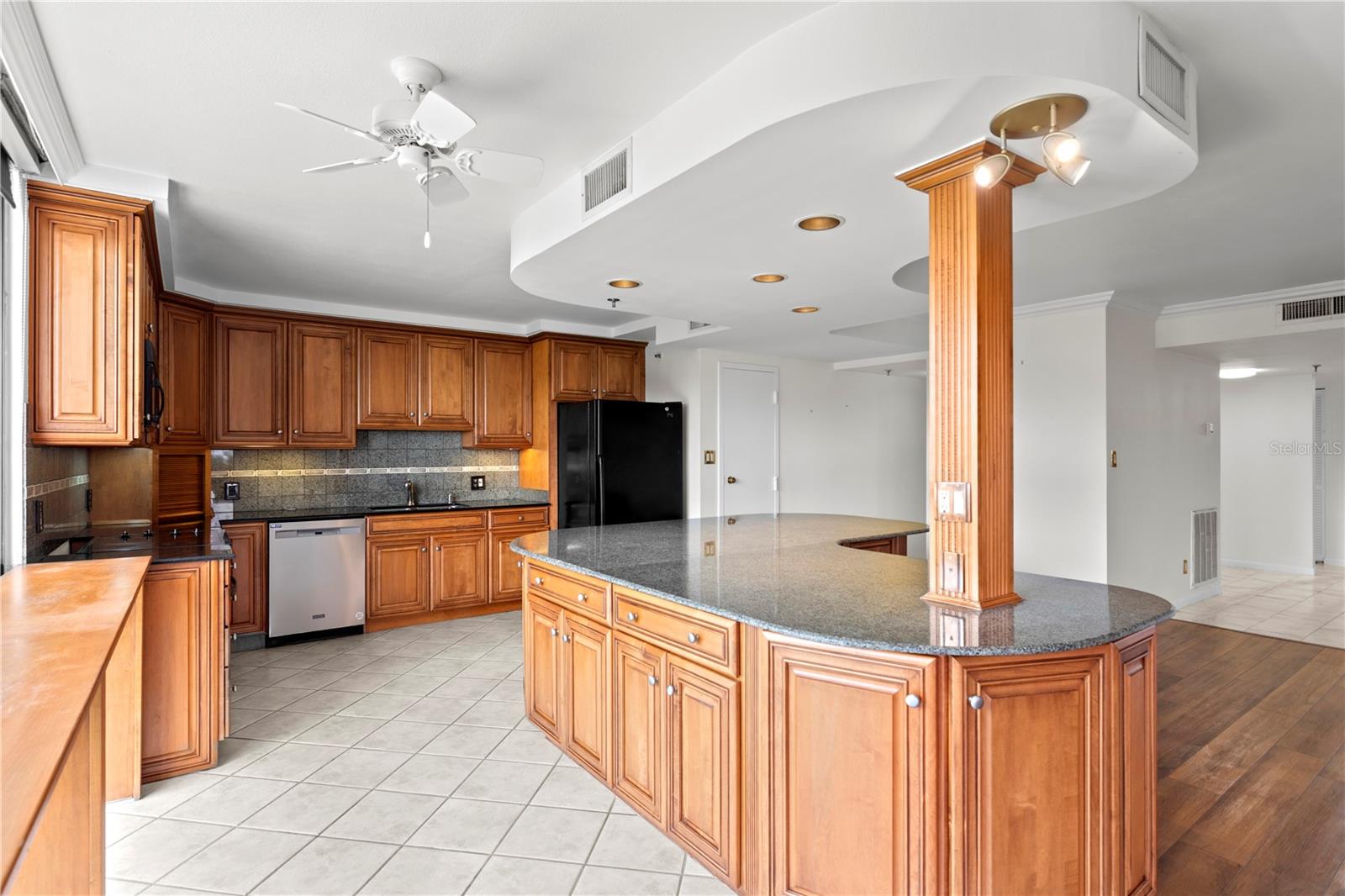 3301 Bayshore Unit 509a, Tampa, FL 33629