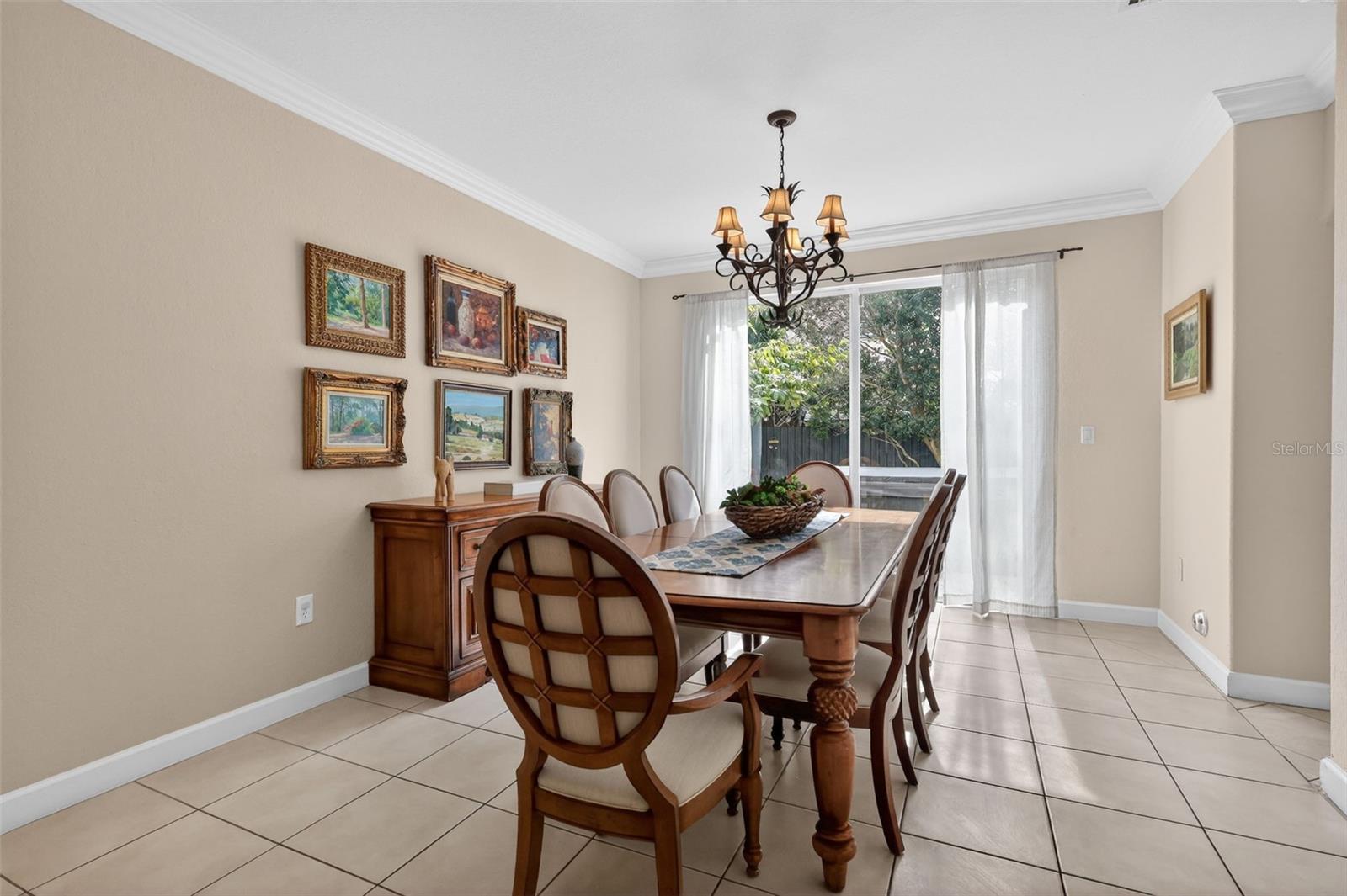 15144 20th, Miami, FL 33185