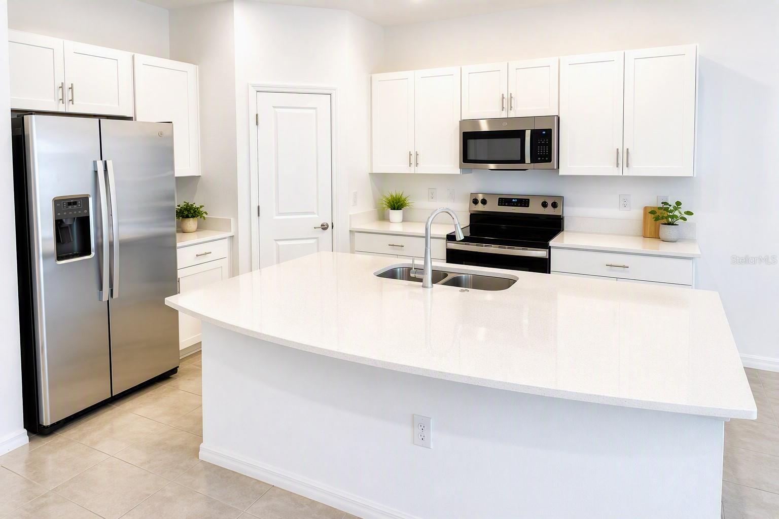 9052 Driven Snow, Sarasota, FL 34241