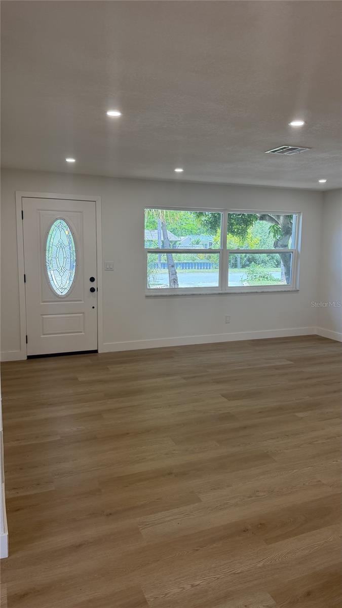 1421 Heather, Dunedin, FL 34698