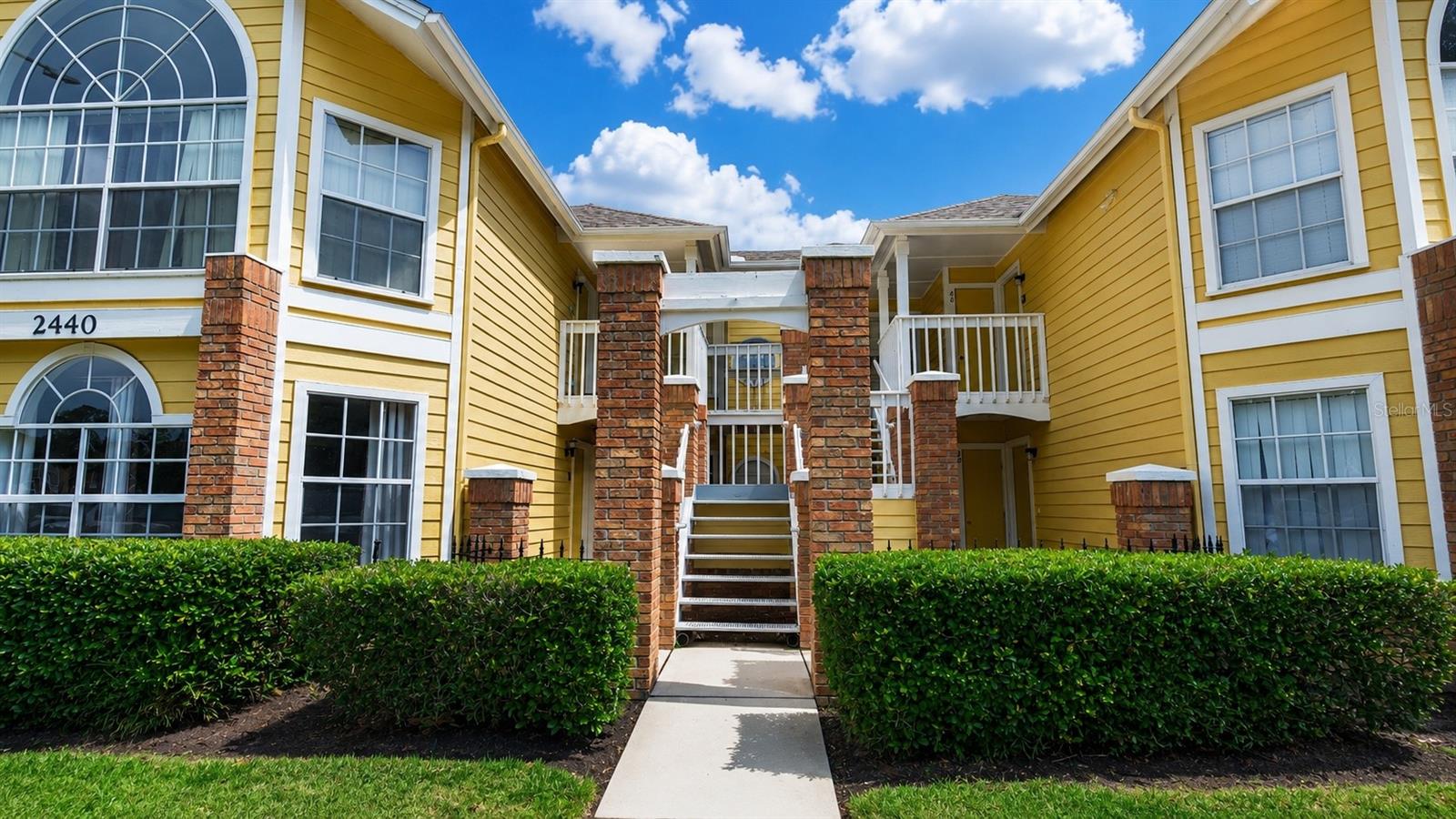 2440 Sweetwater Club Unit 40, Kissimmee, FL 34746