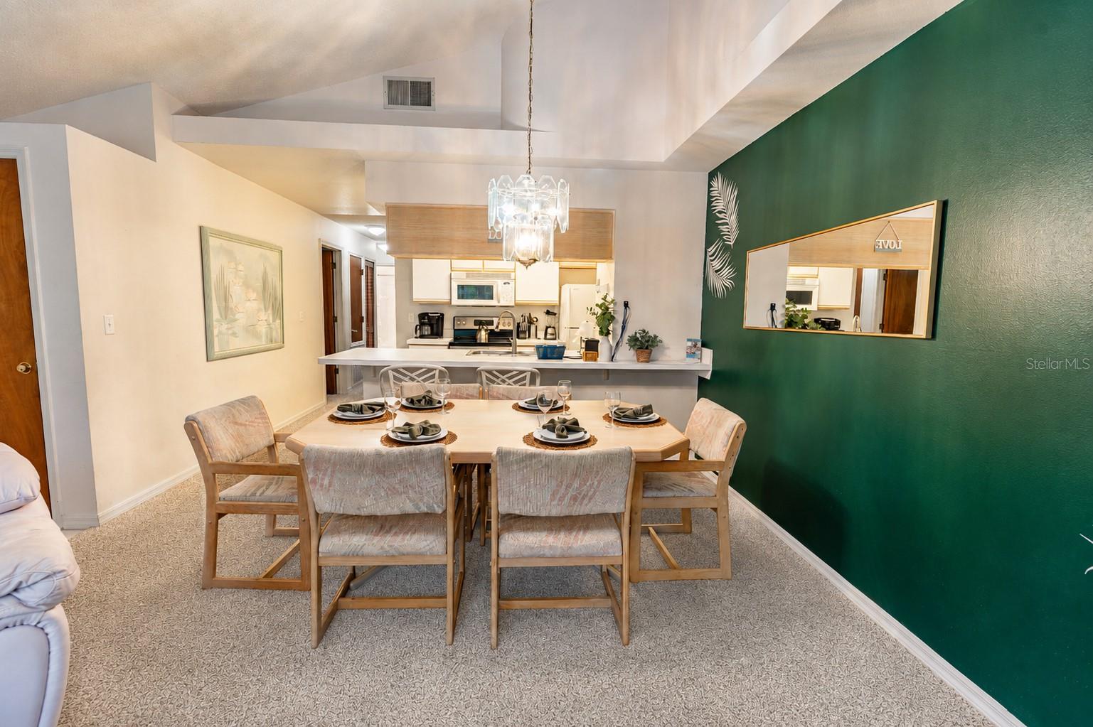 2440 Sweetwater Club Unit 40, Kissimmee, FL 34746