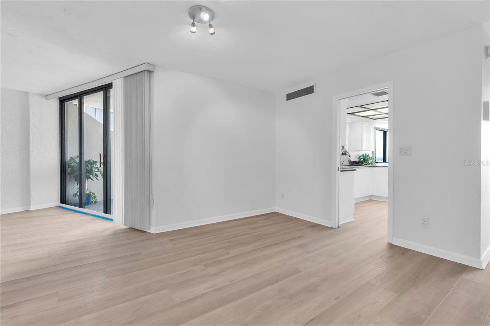 1600 Gulf Unit 617, Clearwater Beach, FL 33767