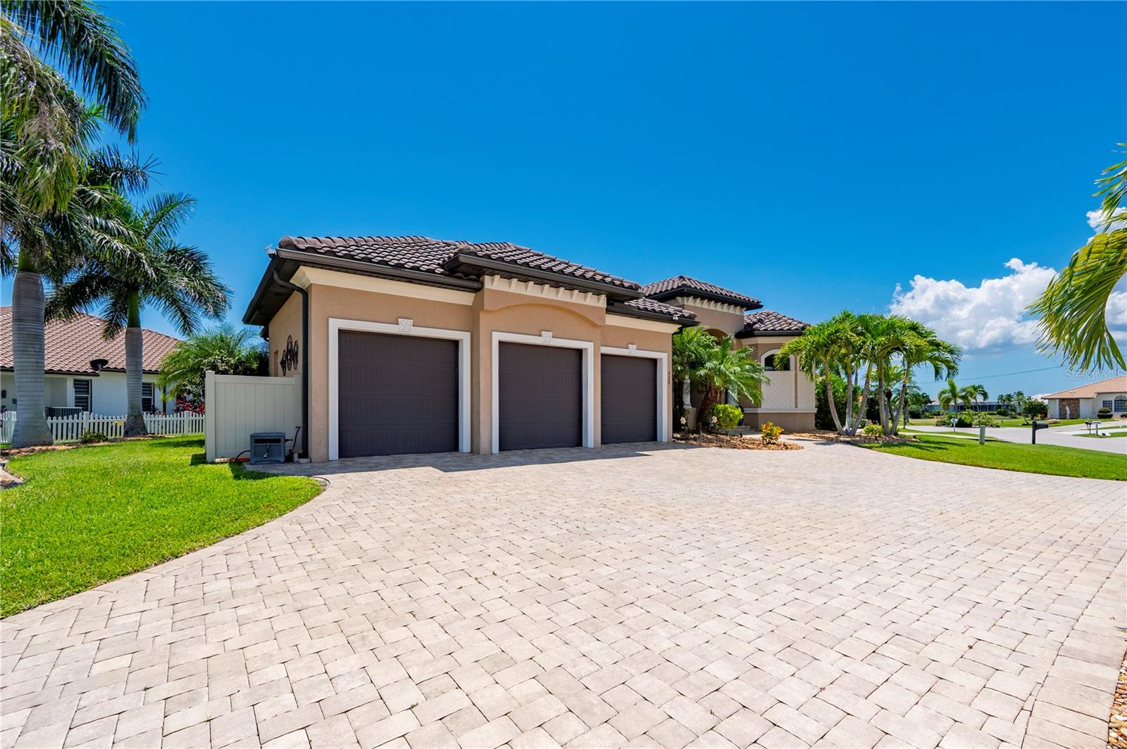 325 Segovia, Punta Gorda, FL 33950
