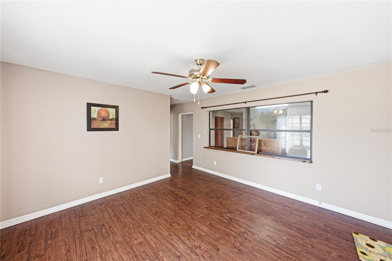 5207 10th, Zephyrhills, FL 33542
