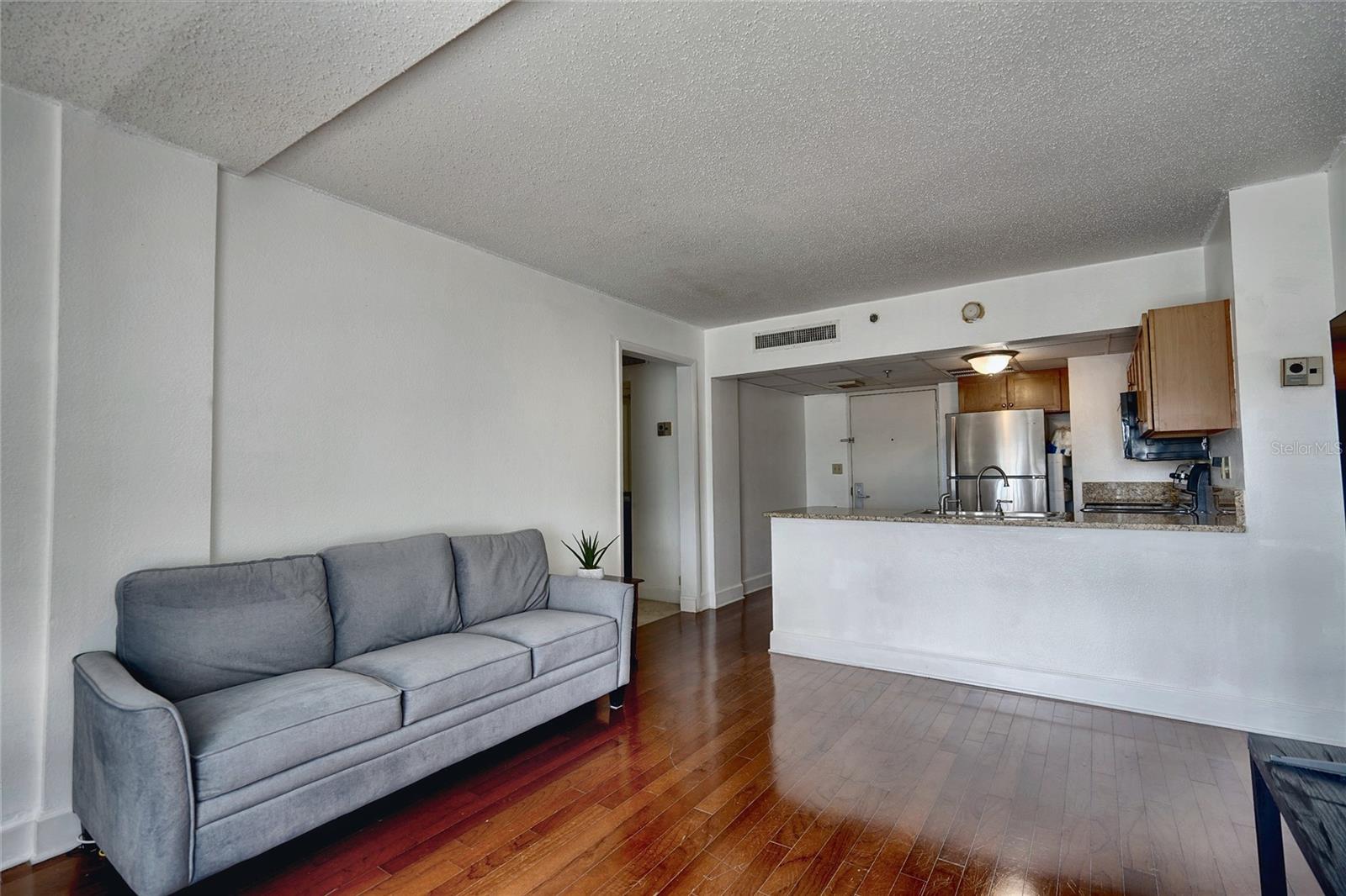 151 Washington Unit 525, Orlando, FL 32801