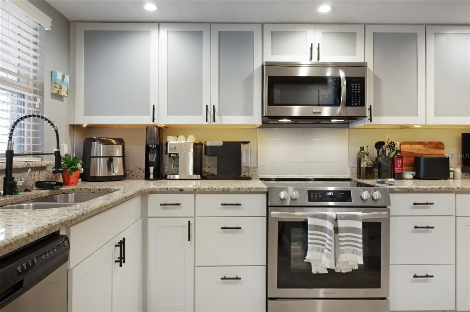 9700 Starkey Unit 325, Seminole, FL 33777