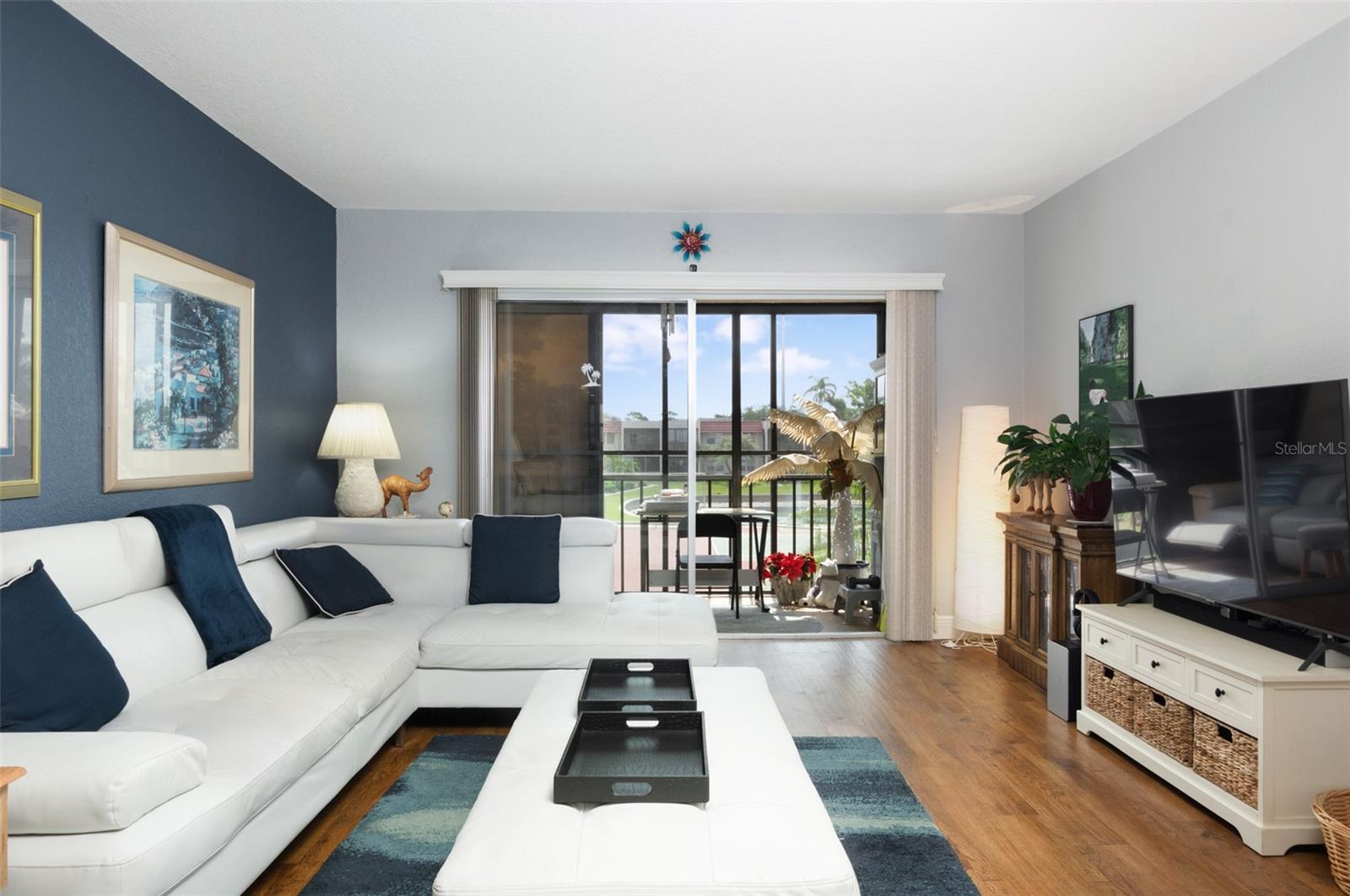 9700 Starkey Unit 325, Seminole, FL 33777