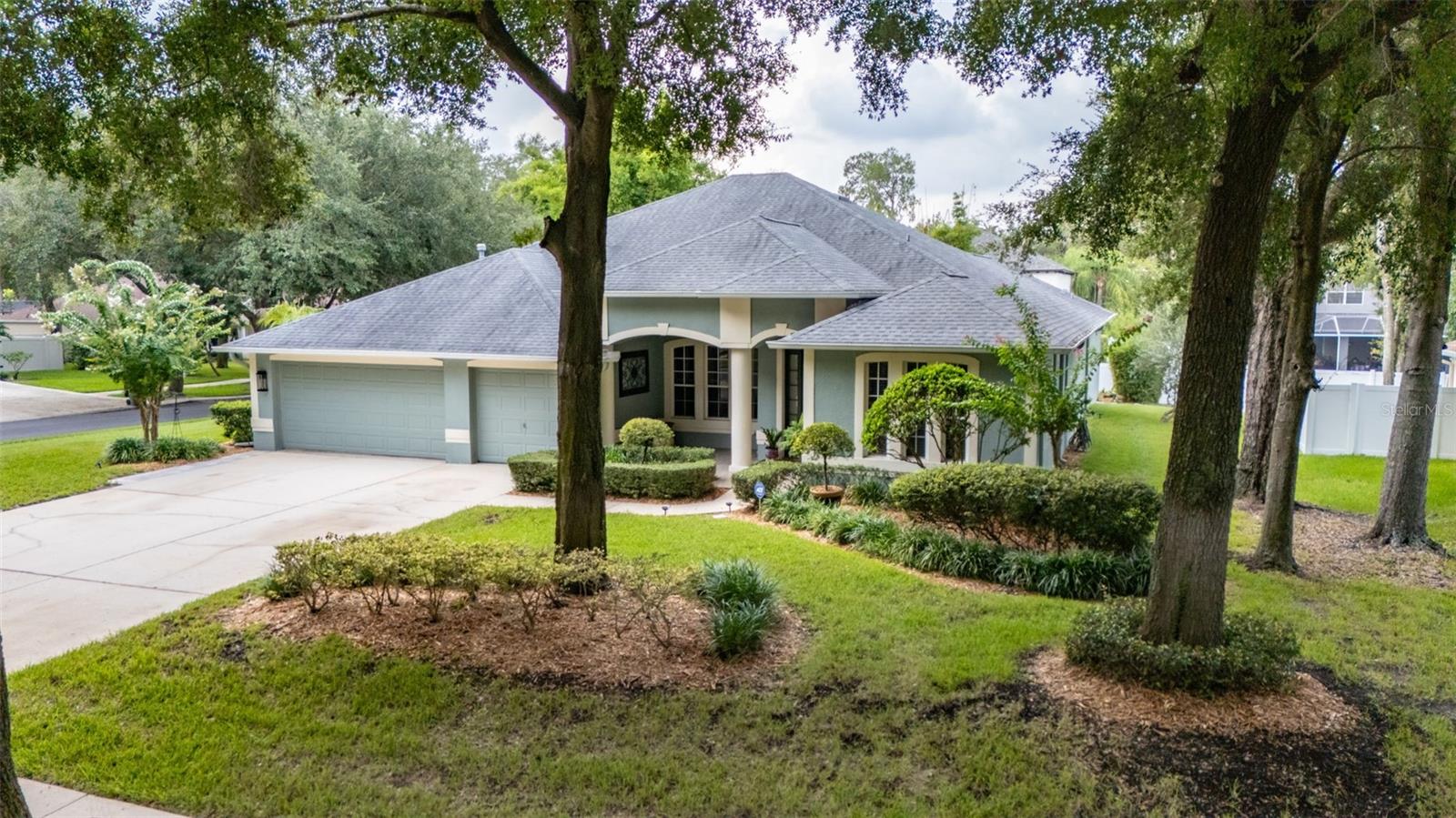 28 Camelot Ridge, Brandon, FL 33511