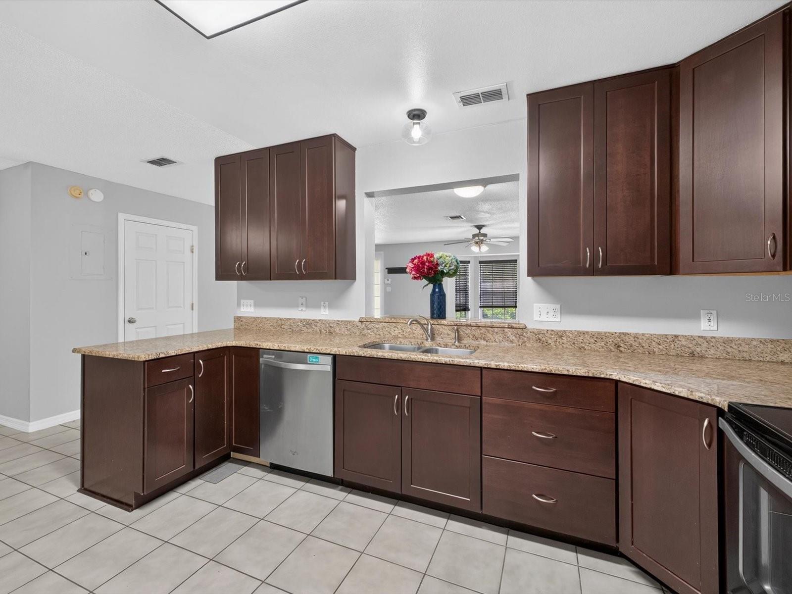 958 Sykes Unit 104, Orlando, FL 32828