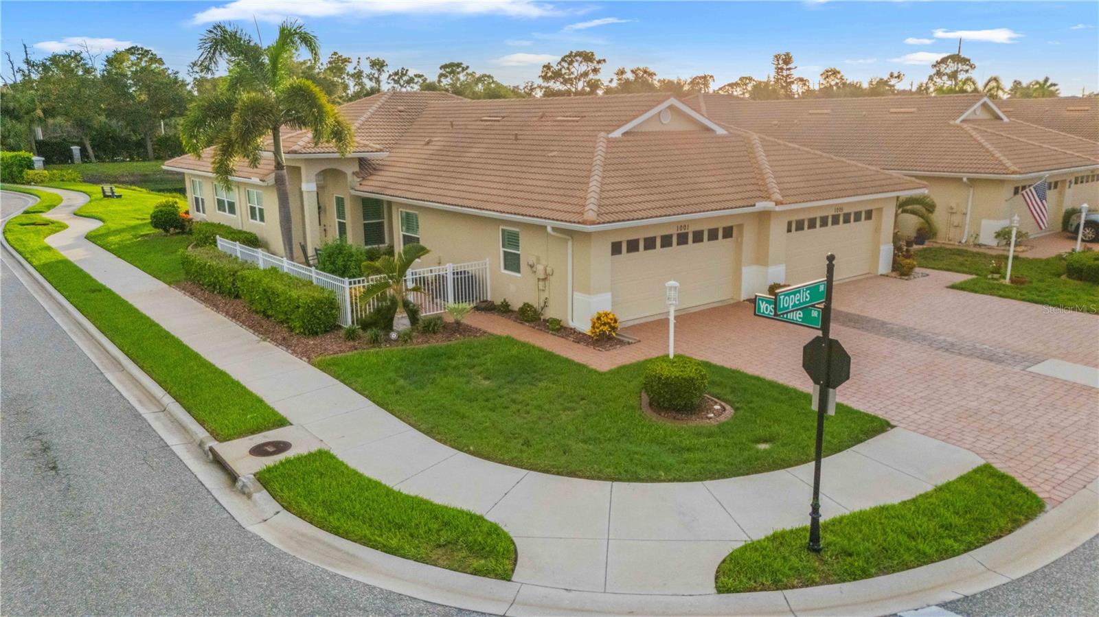 1001 Topelis, Englewood, FL 34223