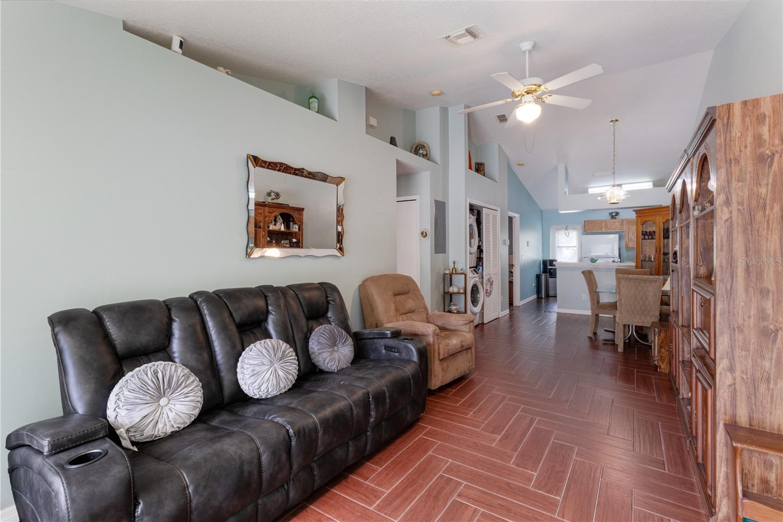 696 Grand, Clermont, FL 34711