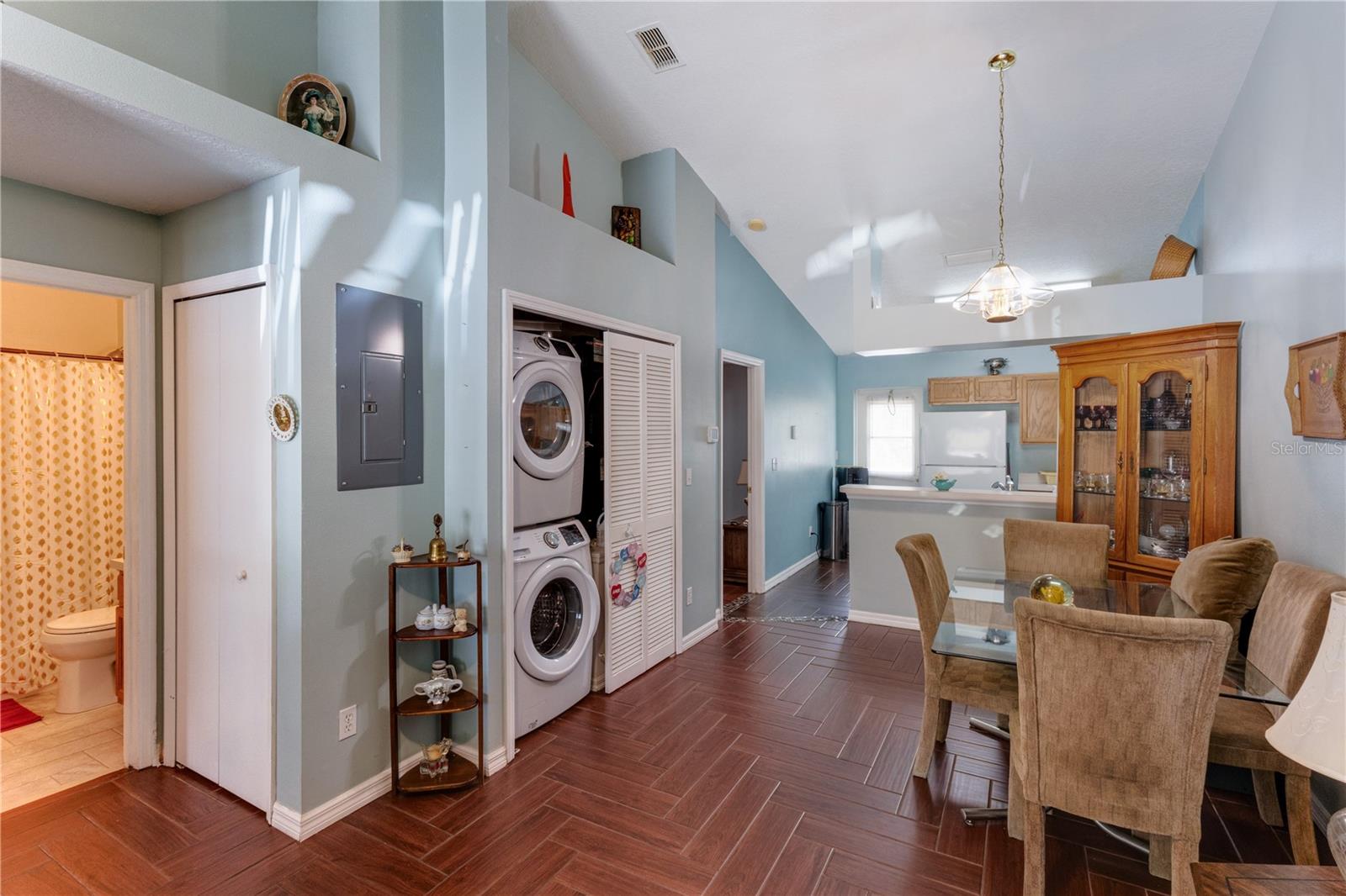 696 Grand, Clermont, FL 34711