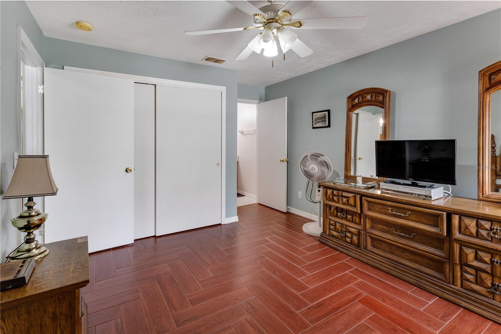 696 Grand, Clermont, FL 34711