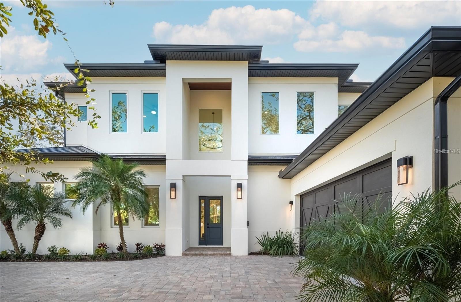 2420 Floyd, Sarasota, FL 34239