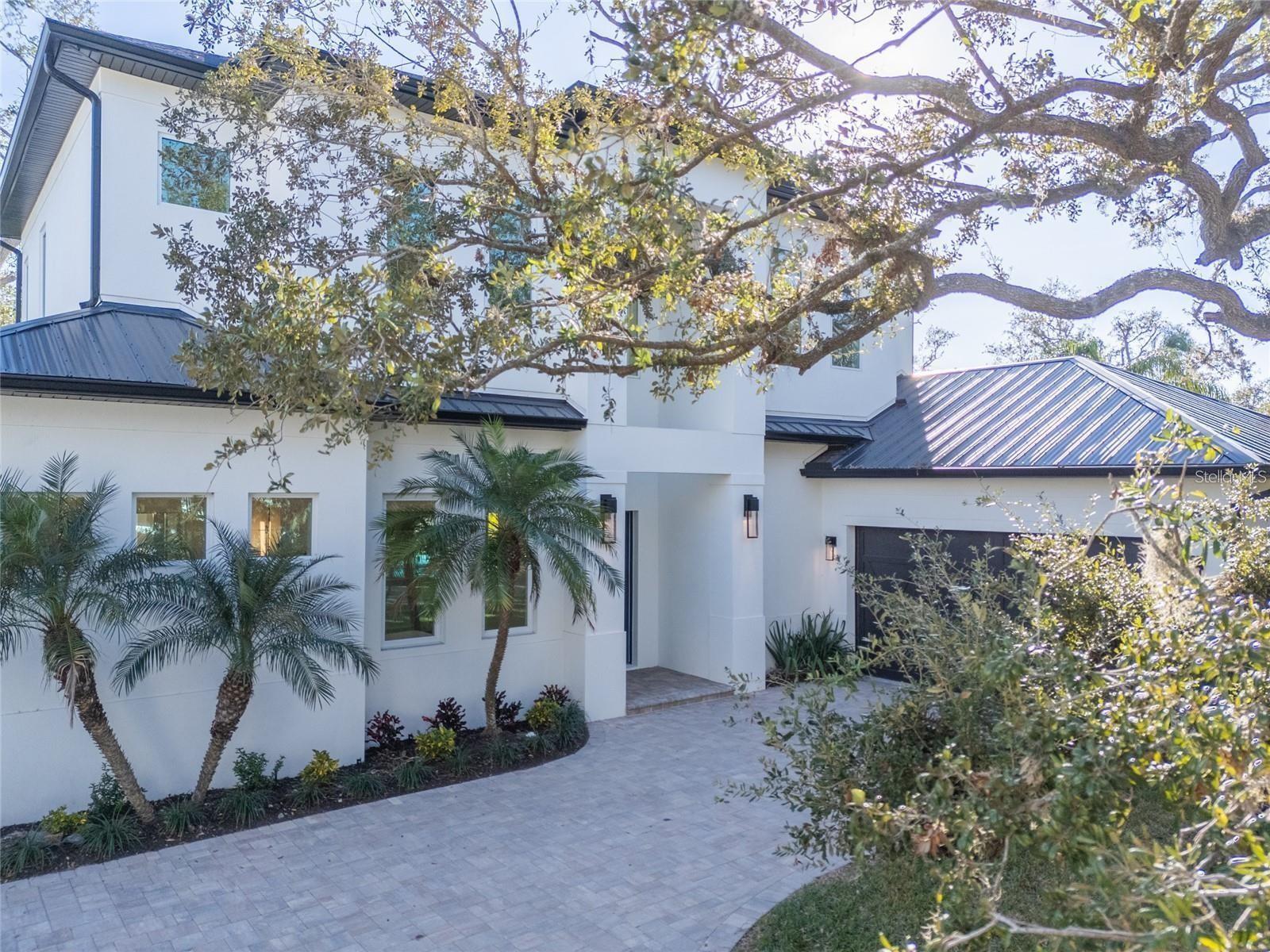 2420 Floyd, Sarasota, FL 34239