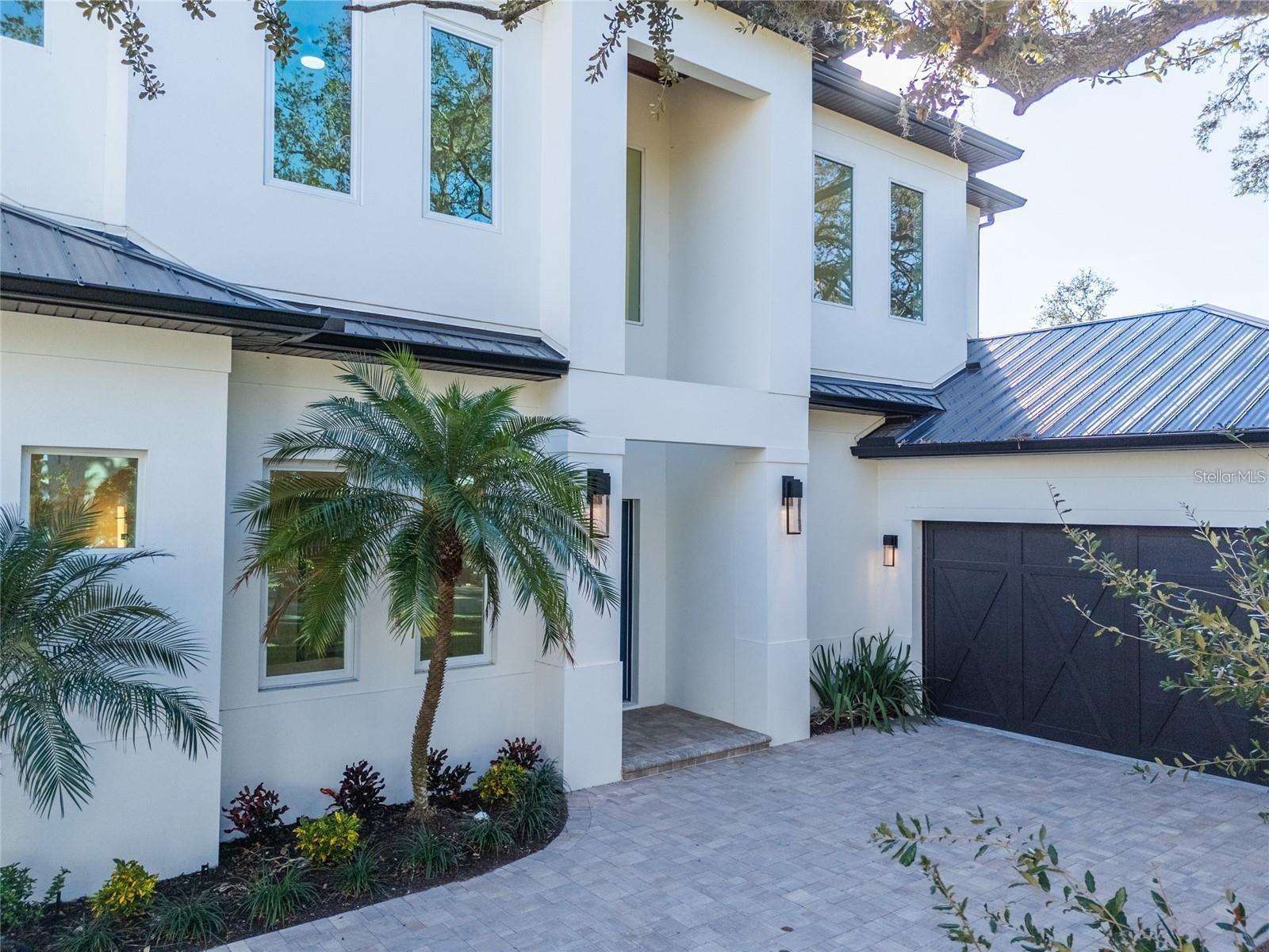 2420 Floyd, Sarasota, FL 34239
