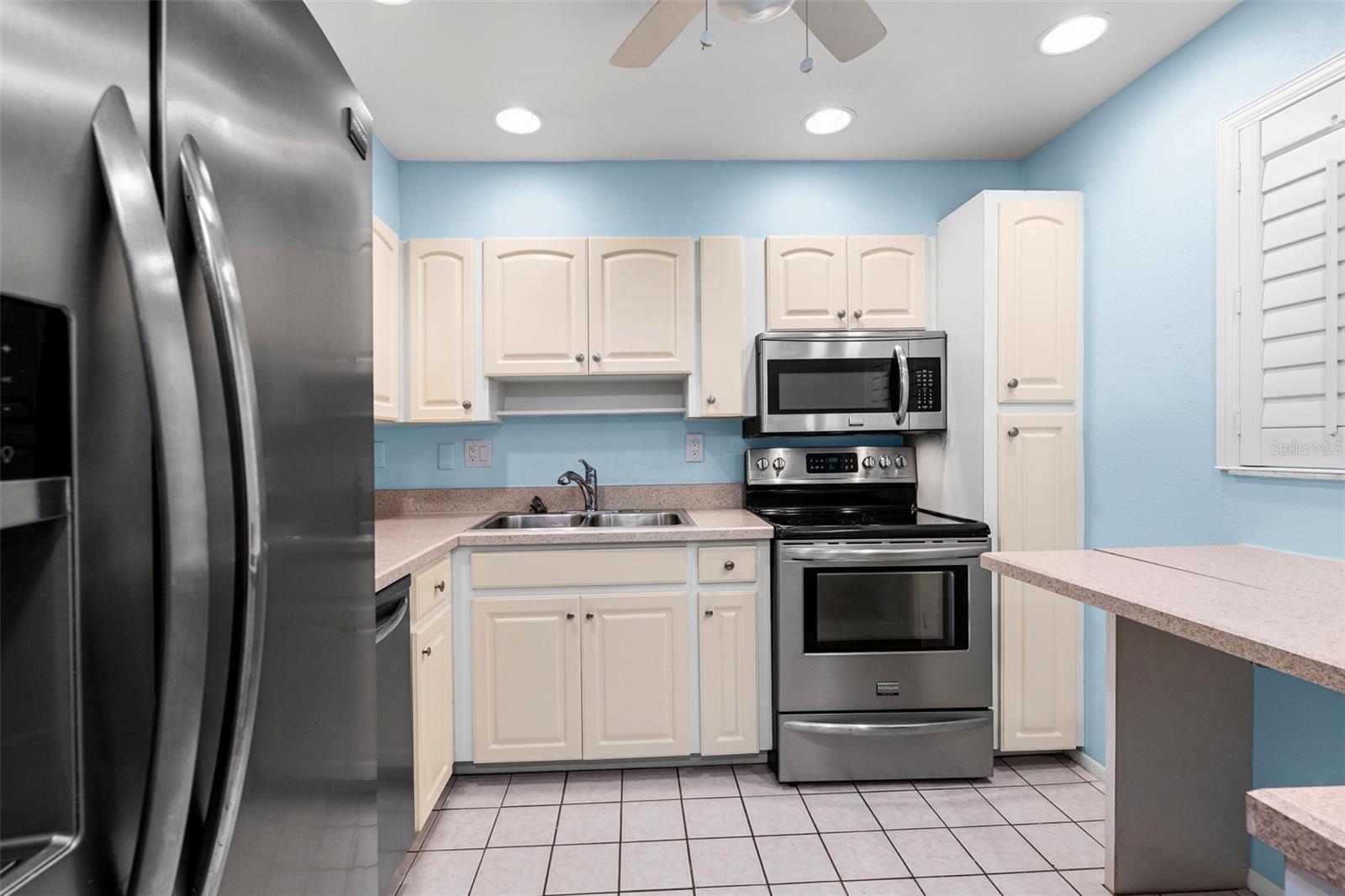 1310 Glen Oaks Unit 383e, Sarasota, FL 34232