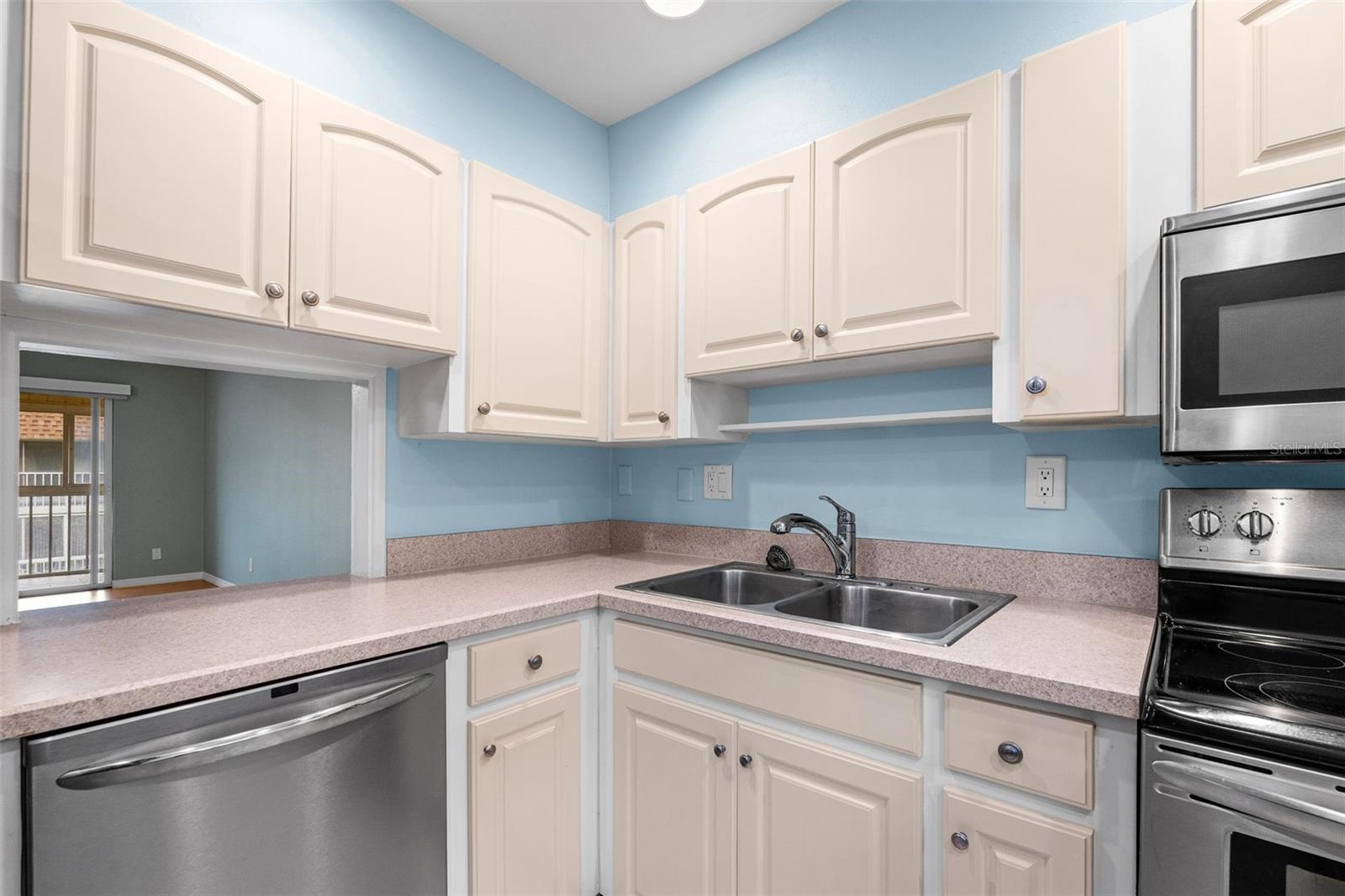 1310 Glen Oaks Unit 383e, Sarasota, FL 34232