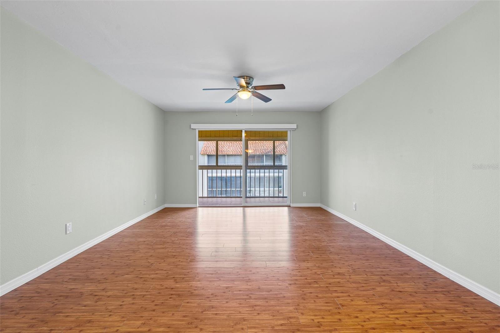 1310 Glen Oaks Unit 383e, Sarasota, FL 34232