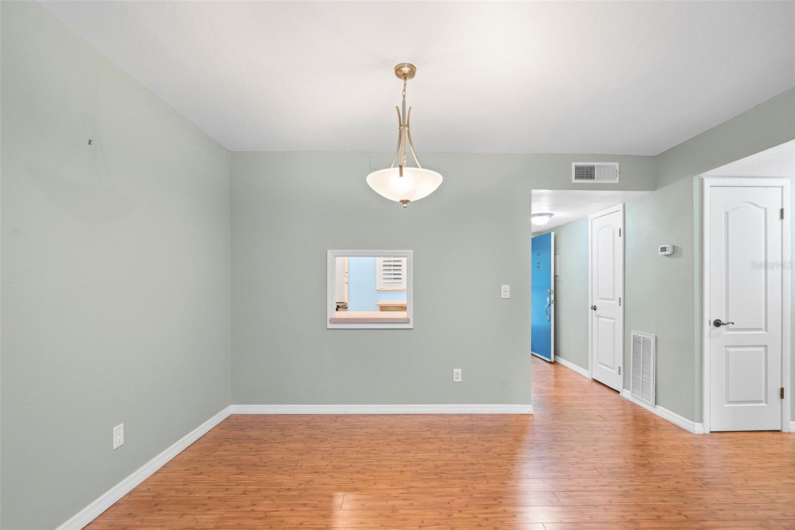1310 Glen Oaks Unit 383e, Sarasota, FL 34232
