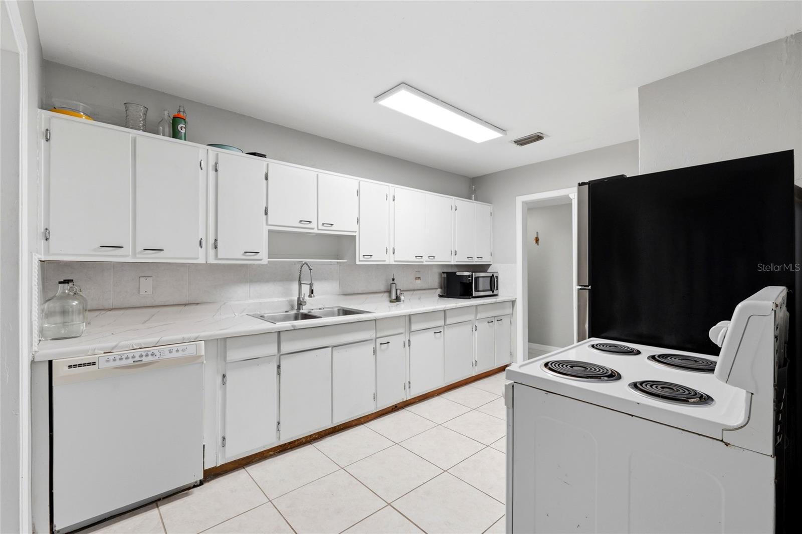 630 35th, Gainesville, FL 32607