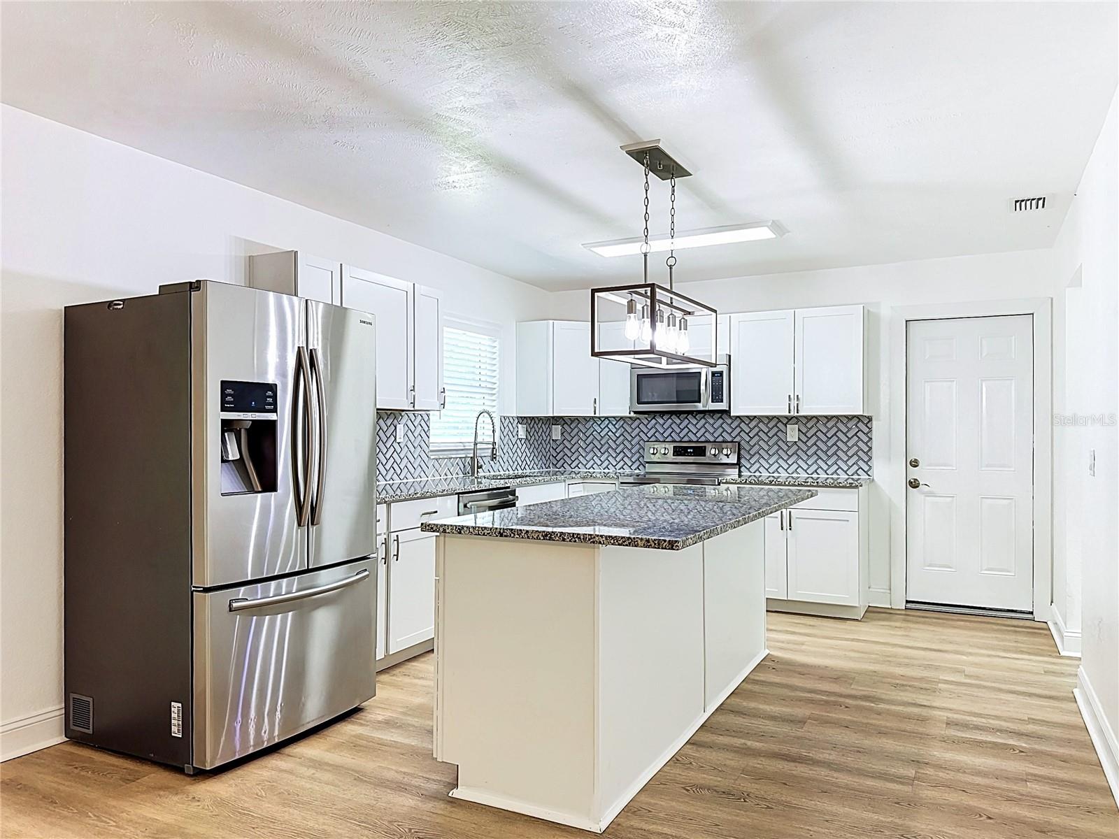 264 Van Gogh, Brandon, FL 33511