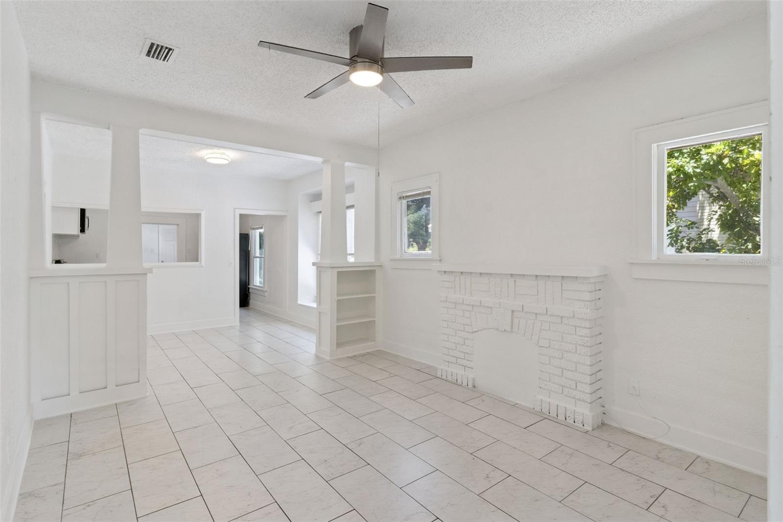 1743 Yale, St Petersburg, FL 33712
