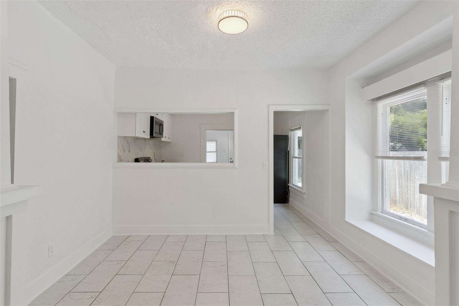 1743 Yale, St Petersburg, FL 33712