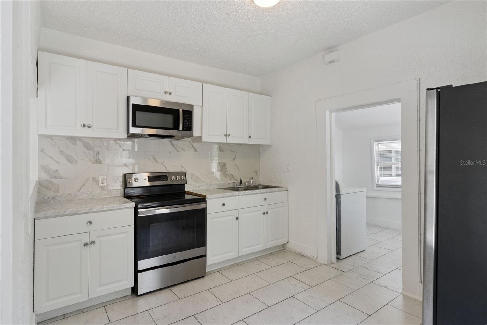 1743 Yale, St Petersburg, FL 33712