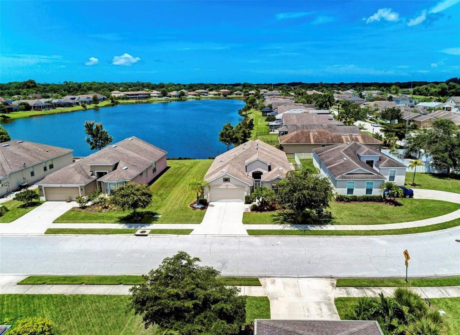 7106 50th Avenue, Palmetto, FL 34221