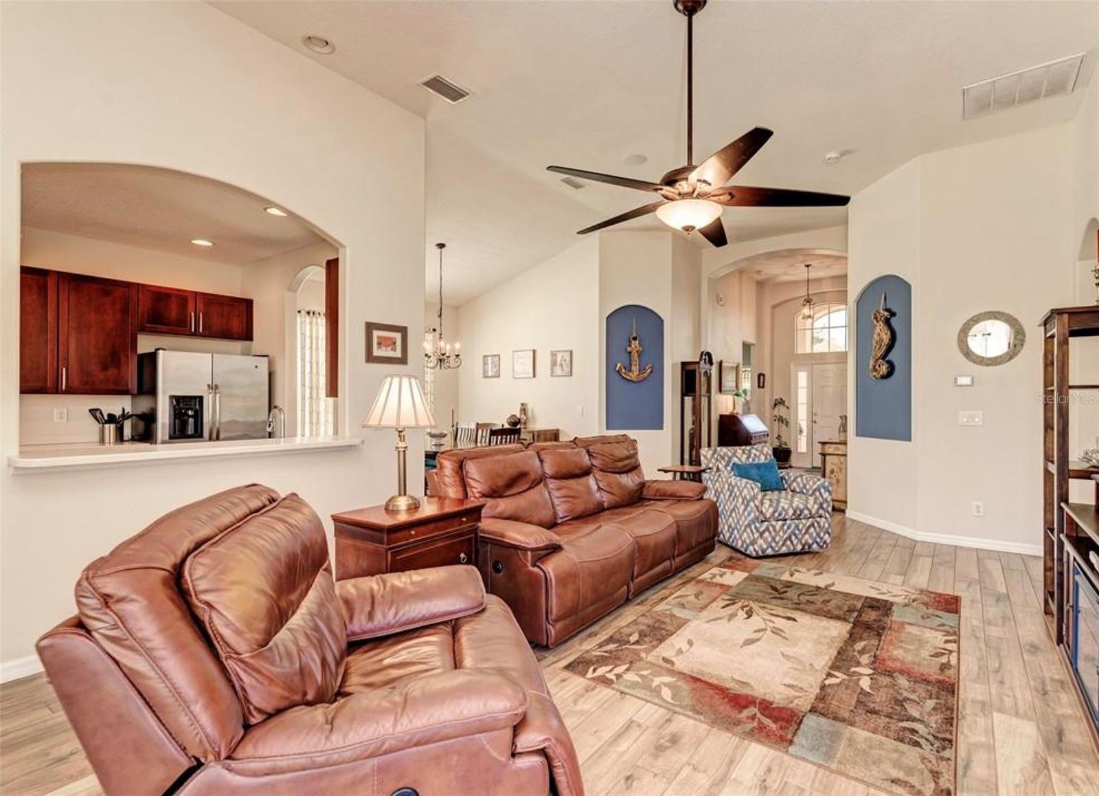 7106 50th Avenue, Palmetto, FL 34221
