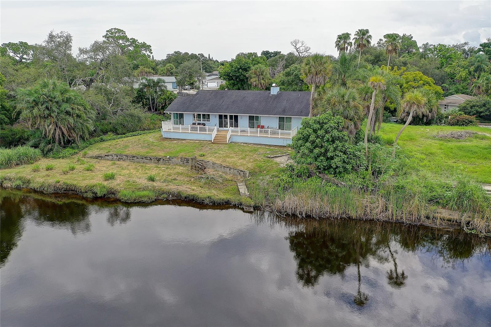 3214 Seclusion, Sarasota, FL 34239