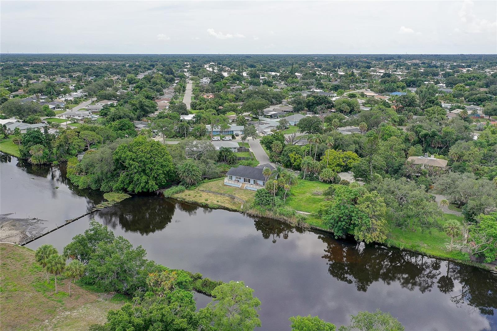 3214 Seclusion, Sarasota, FL 34239