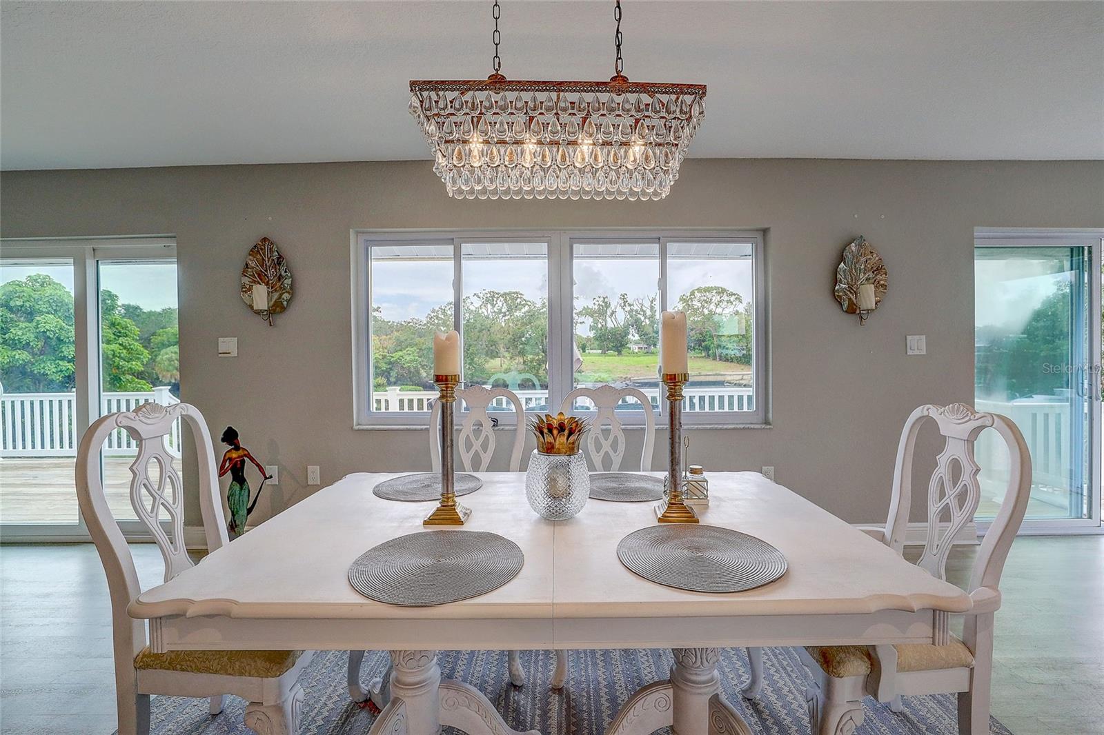 3214 Seclusion, Sarasota, FL 34239