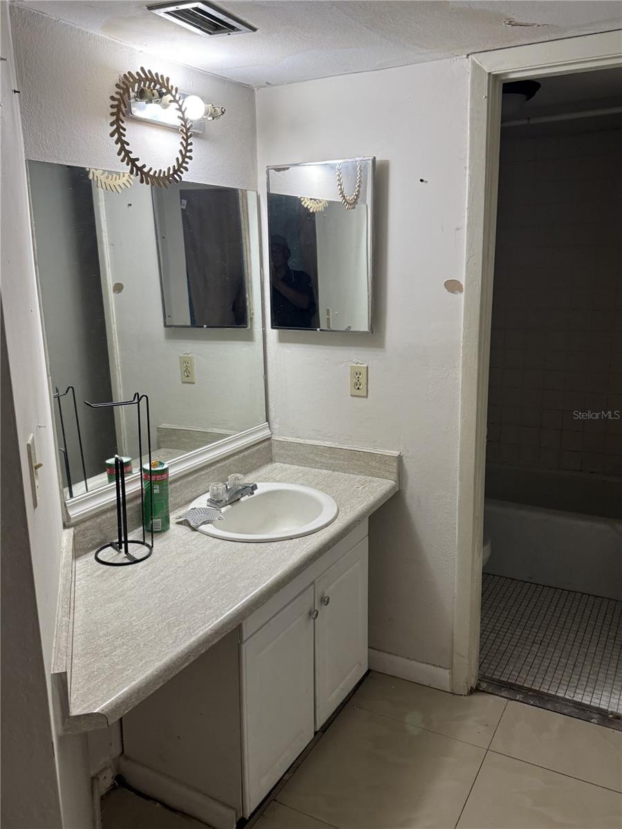 2512 Lemon Tree Unit 3c, Orlando, FL 32839