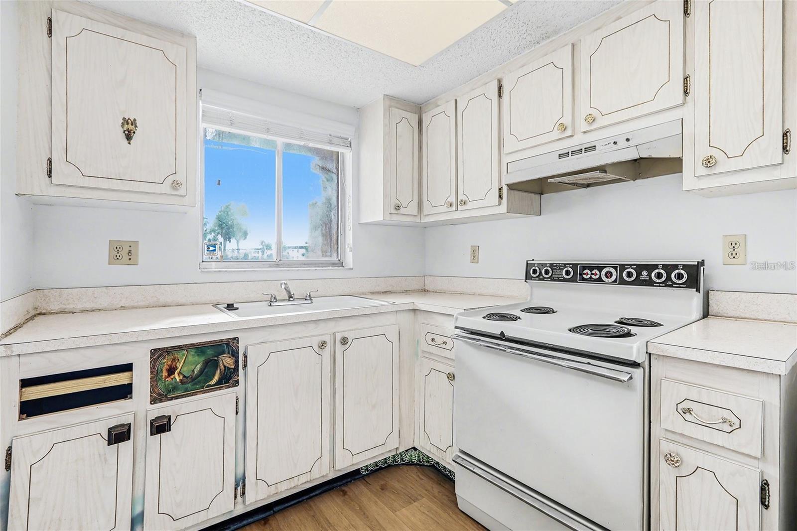 3723 Lake Bayshore Unit H206, Bradenton, FL 34205