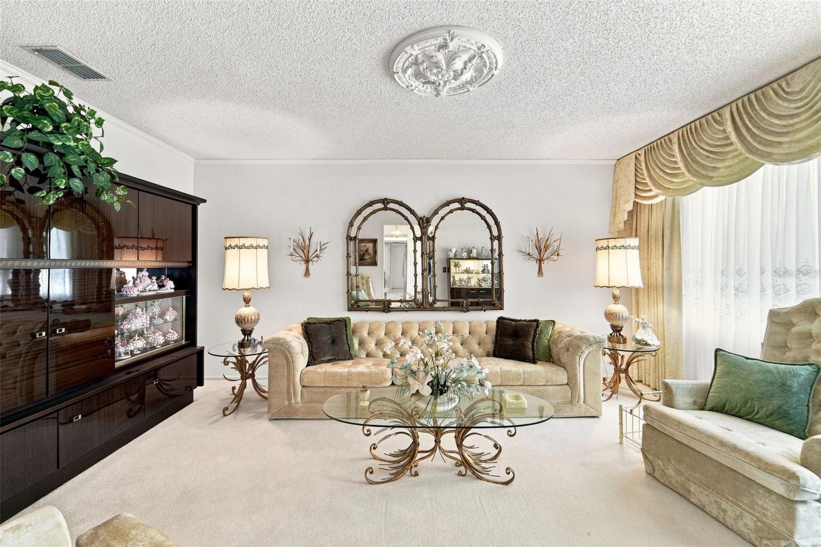 14 Madeira, Orlando, FL 32825