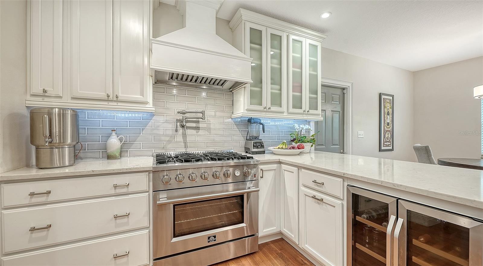 1685 6th, Sarasota, FL 34236