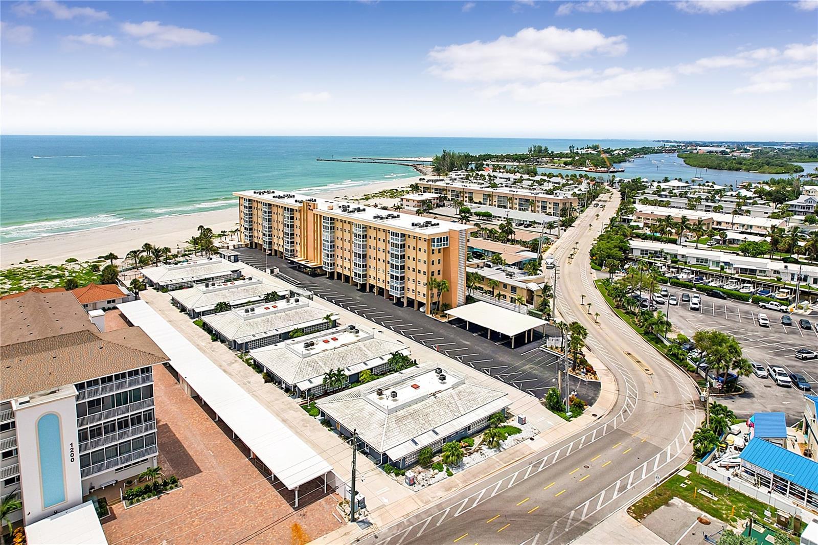 1205 Tarpon Center Unit B4, Venice, FL 34285