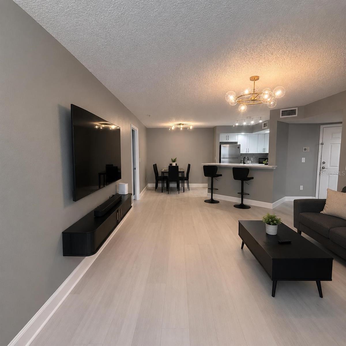5785 Gatlin Unit 718, Orlando, FL 32822