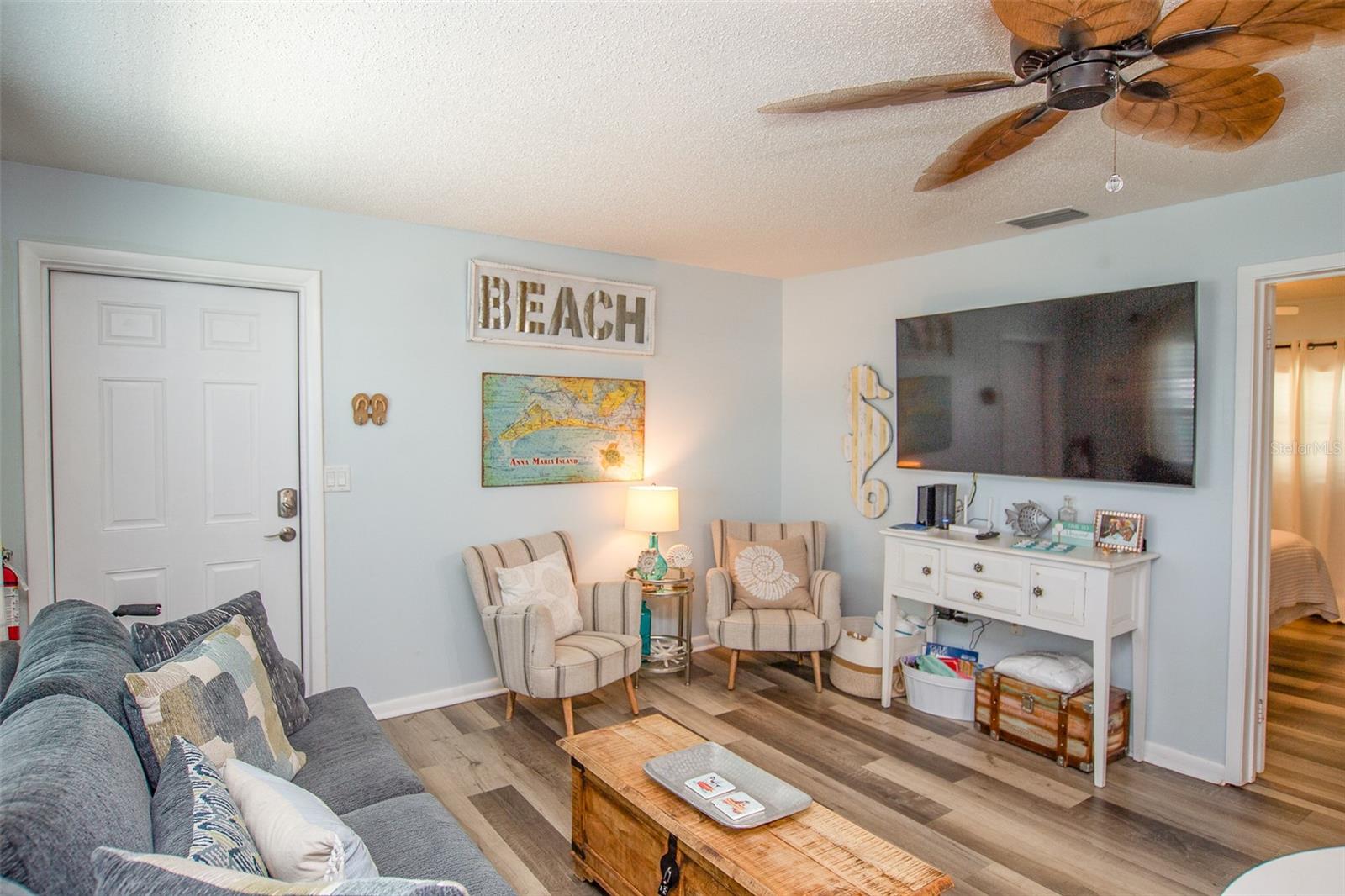 308 2nd Unit 201, Bradenton Beach, FL 34217