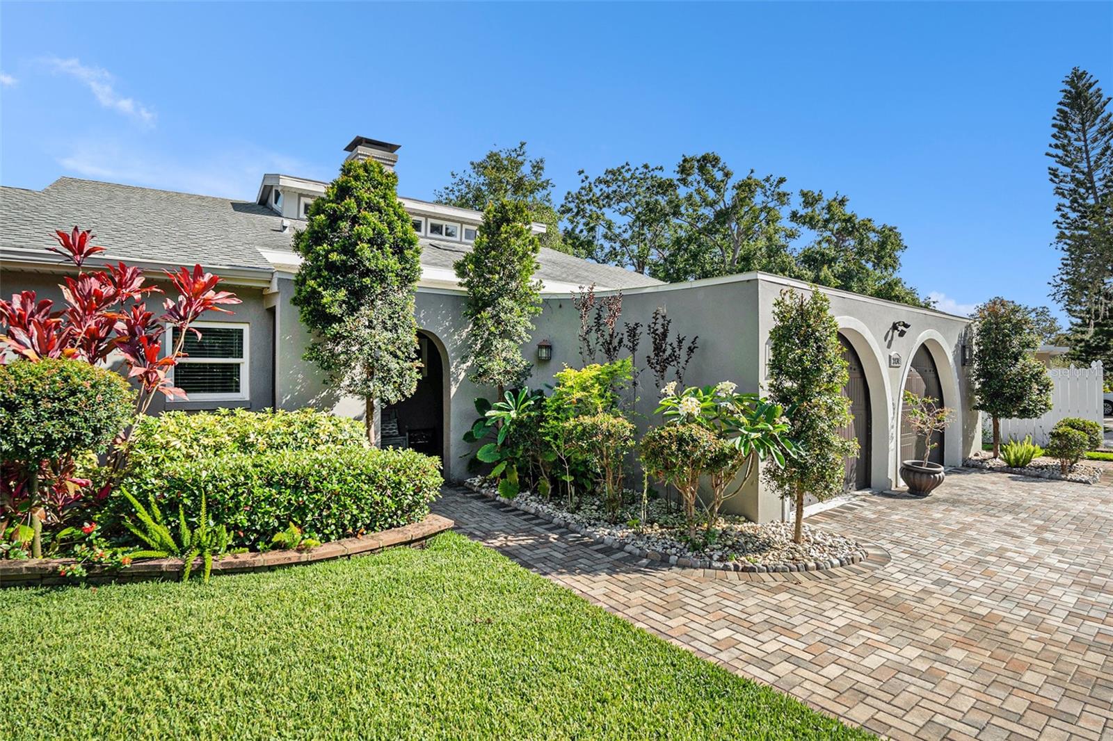 2134 Serpentine, St Petersburg, FL 33712