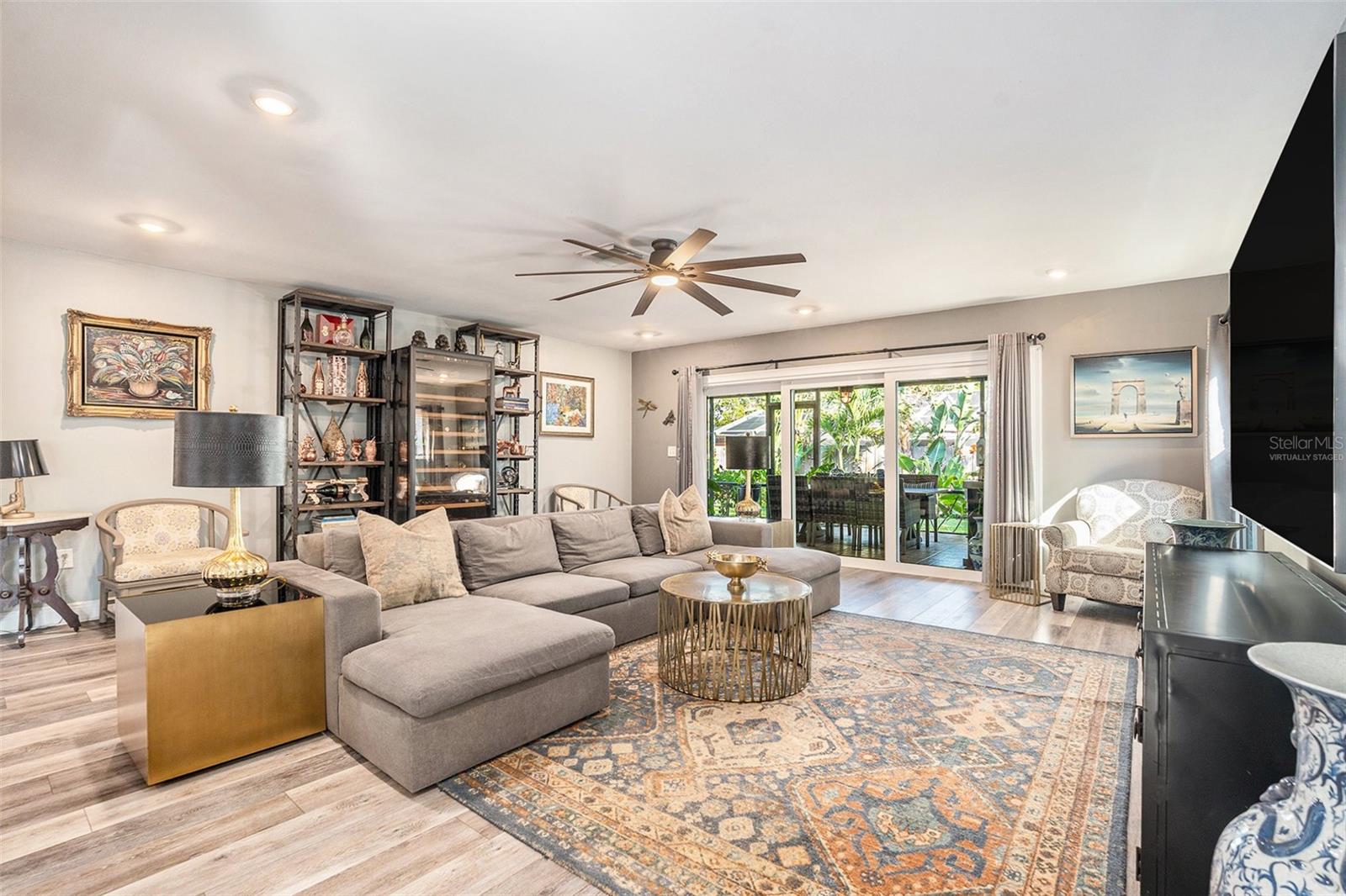 2134 Serpentine, St Petersburg, FL 33712