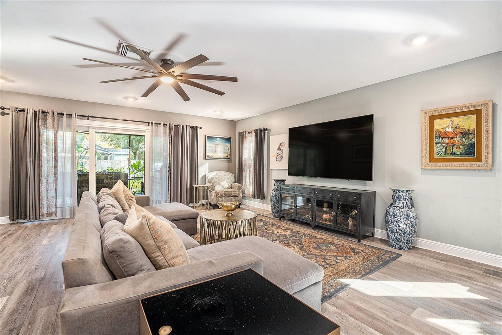 2134 Serpentine, St Petersburg, FL 33712