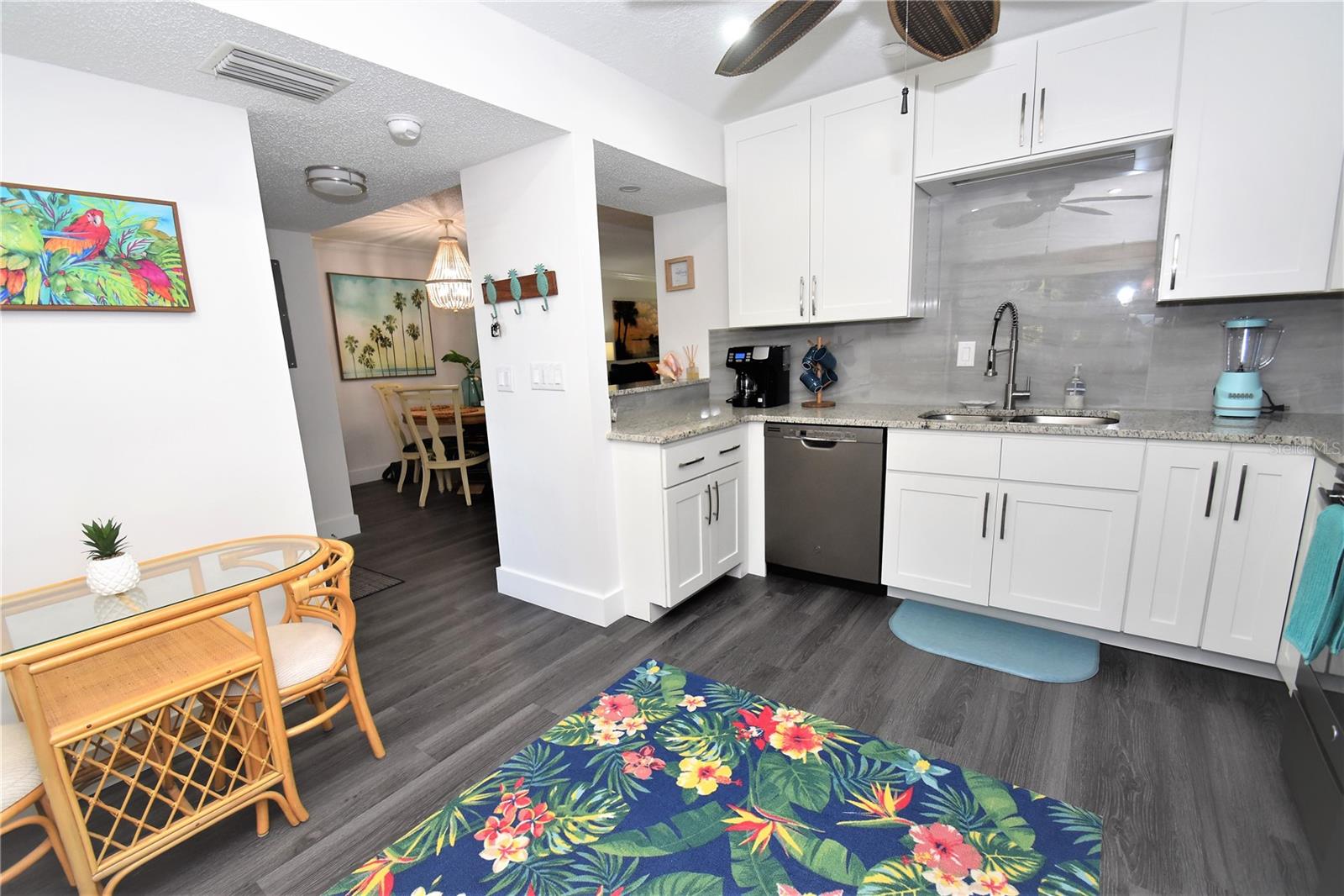 1647 Brookhouse Unit Br146, Sarasota, FL 34231