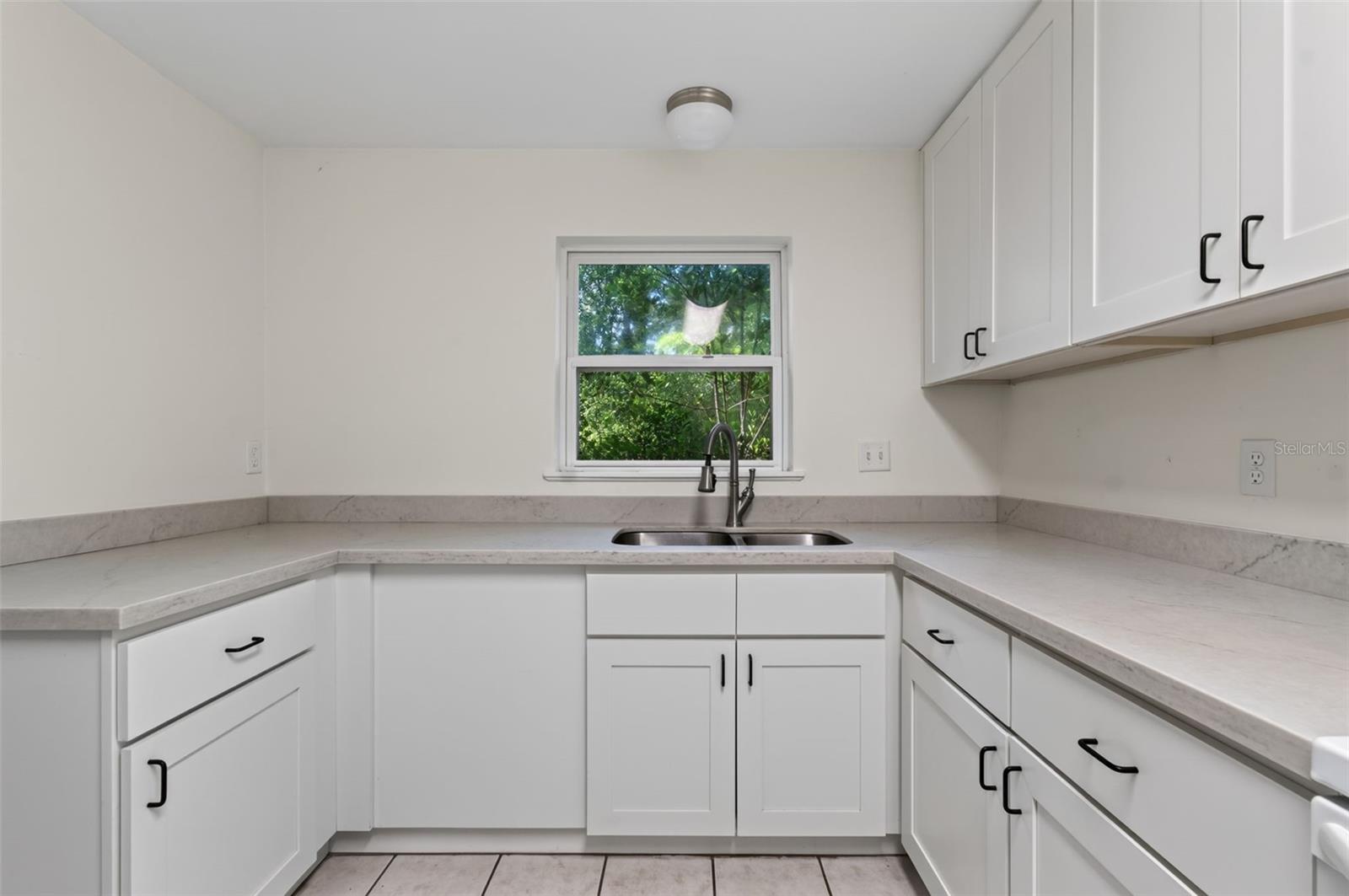 3705 7th, Gainesville, FL 32607