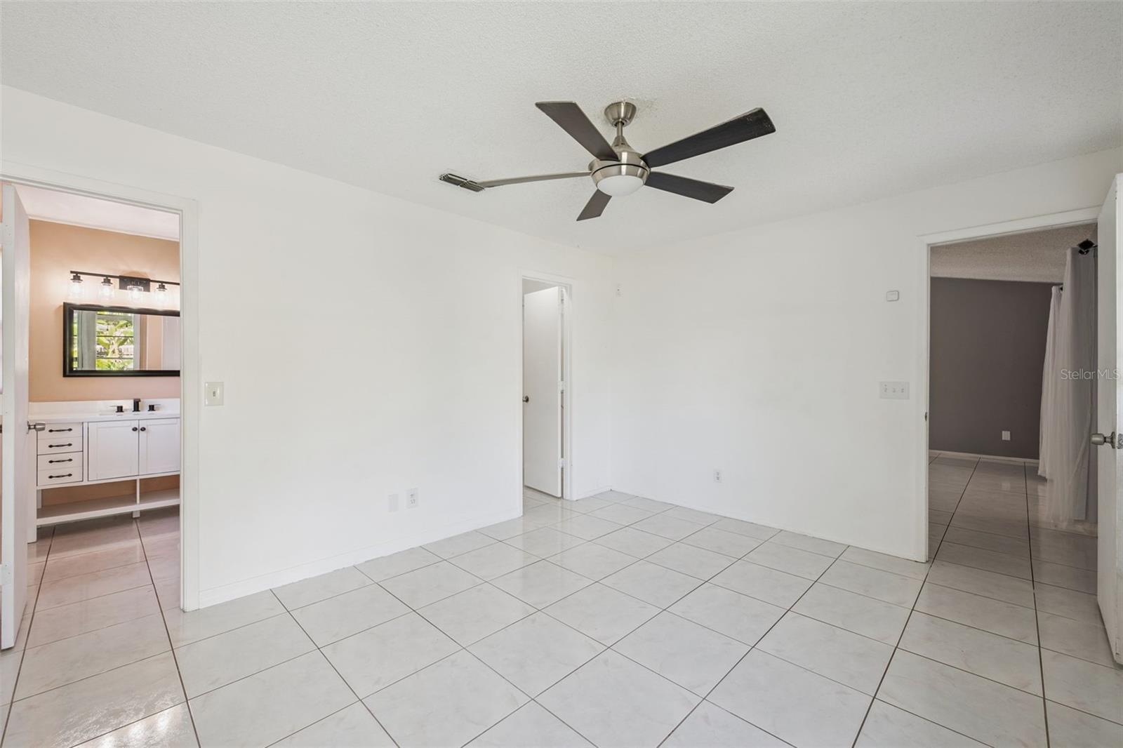2136 Opal, Orlando, FL 32822