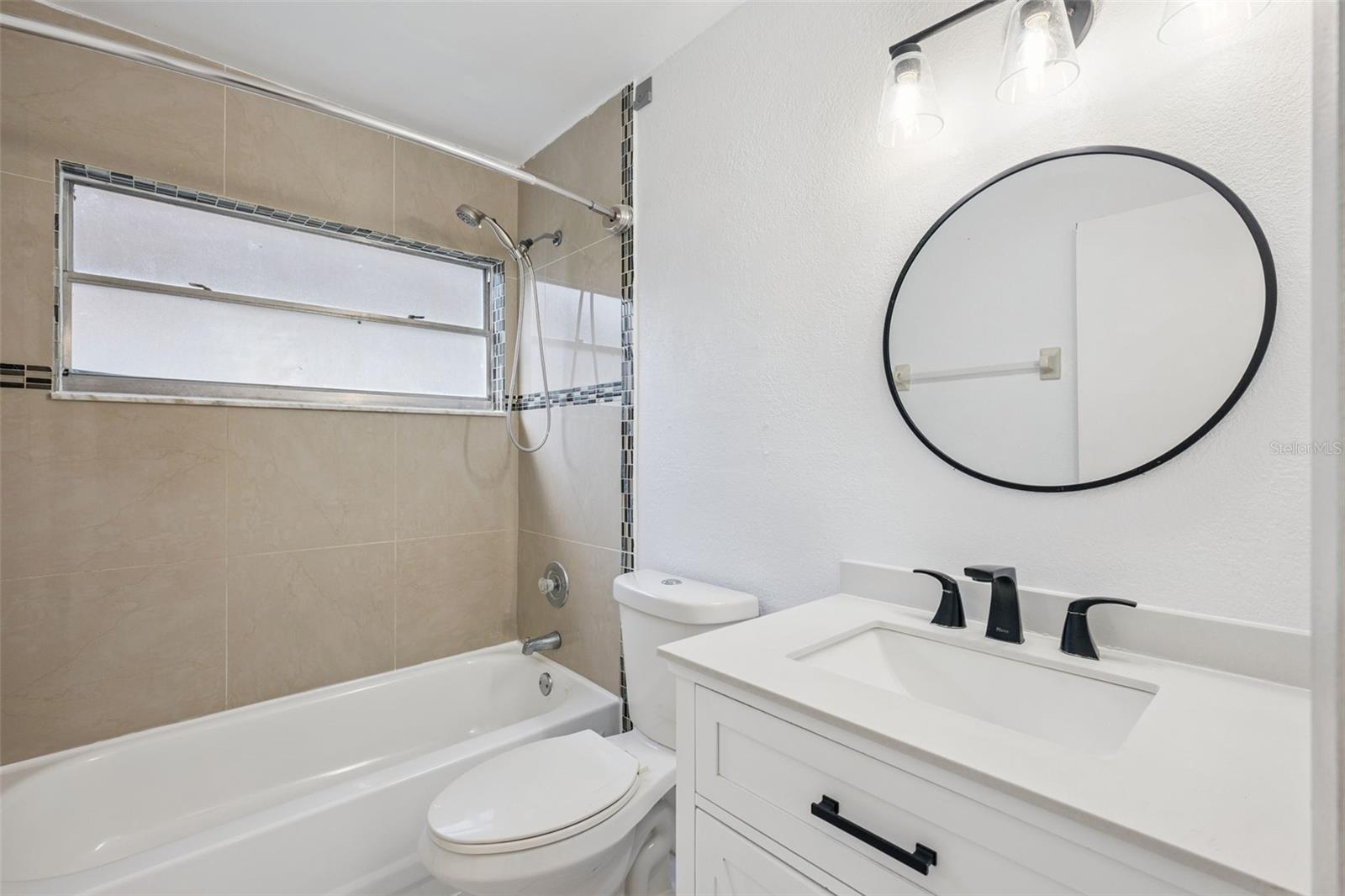 2136 Opal, Orlando, FL 32822