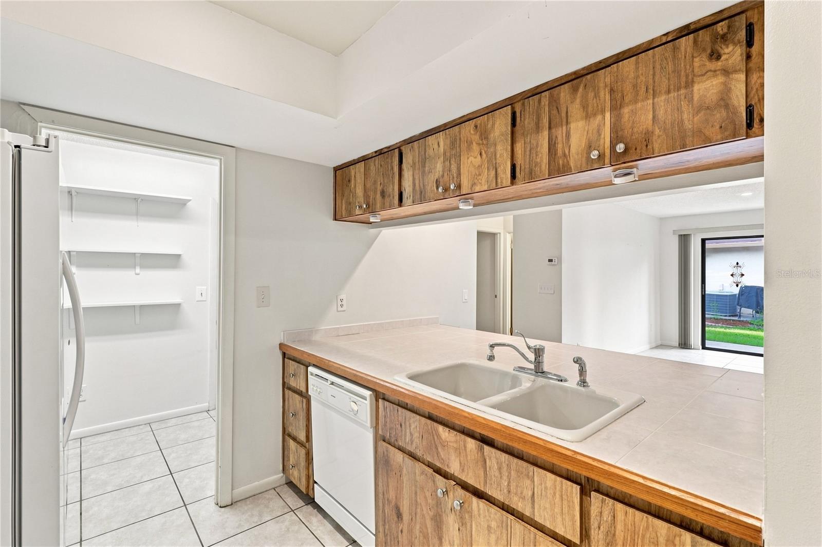 83 Golfview, Homosassa, FL 34446